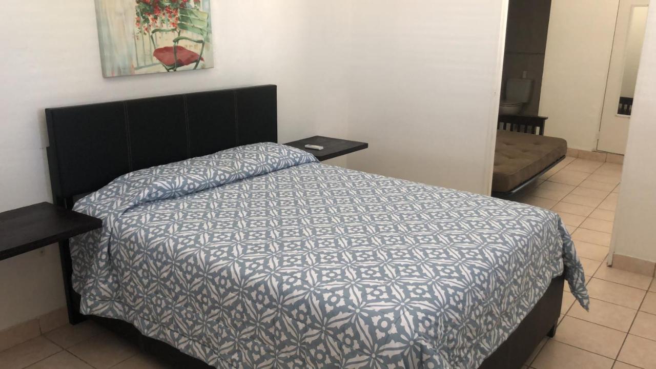 West Coast Inn'S リンコン エクステリア 写真